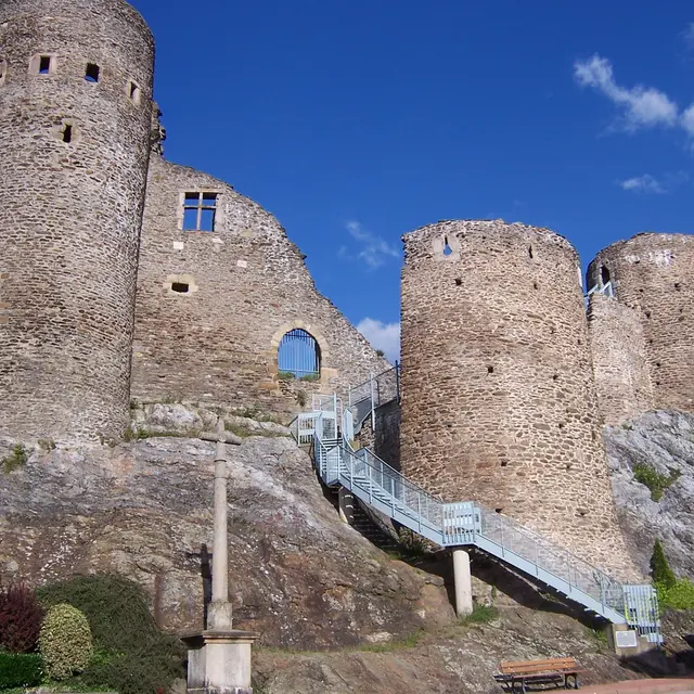 Chateau de Rochetaillée
