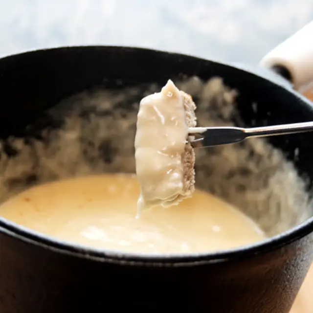 Repas fondue en extérieur