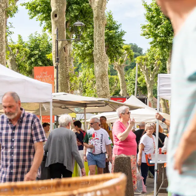 Marché local_Cusset