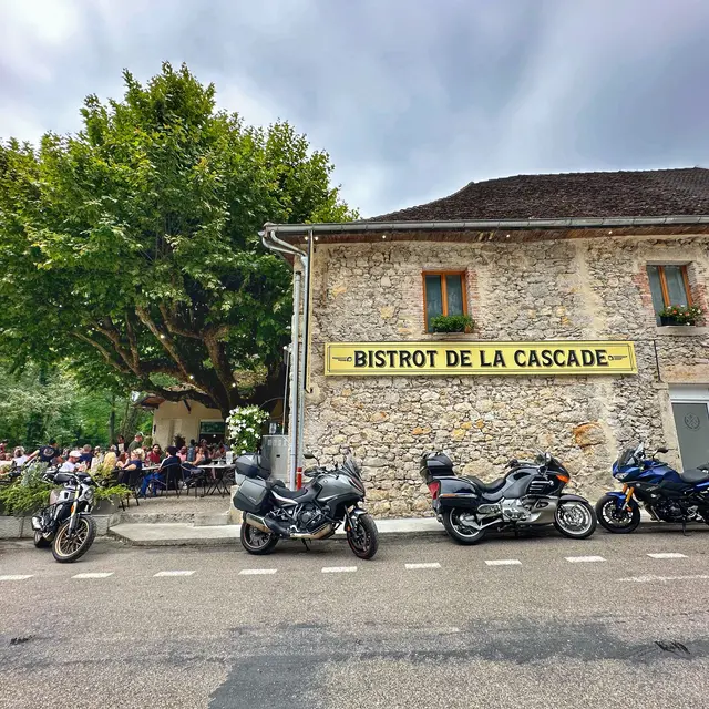 Le Bistrot de la Cascade_Glandieu - Groslée-Saint-Benoit