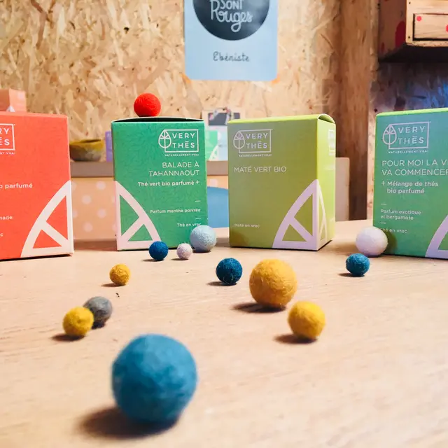 petites boites et boules