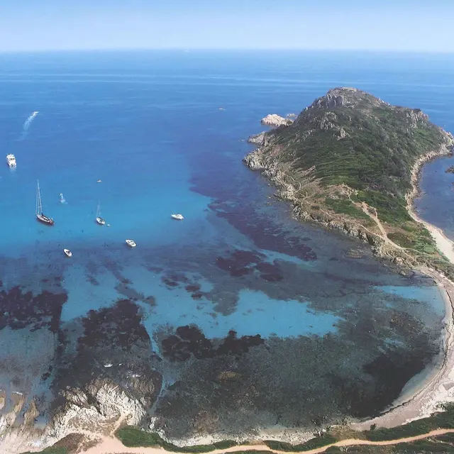 Promenade des Caps Sauvages - Vedettes Îles d'Or et Le Corsaire_Le Lavandou