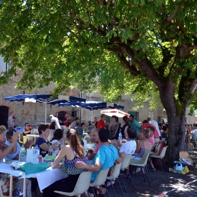 Café des marronniers Sérignac