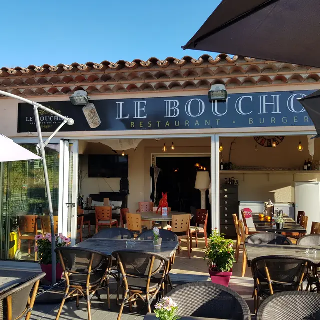 Le Bouchon