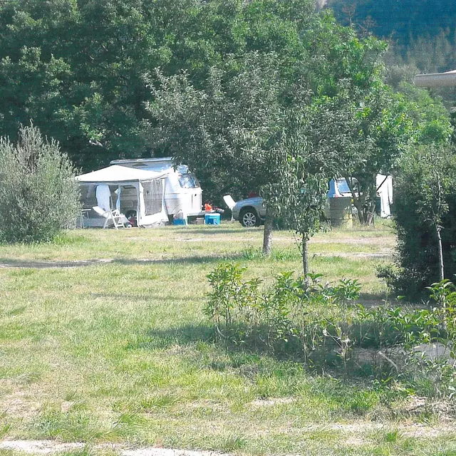 Camping nature dans la vallée du Jabron