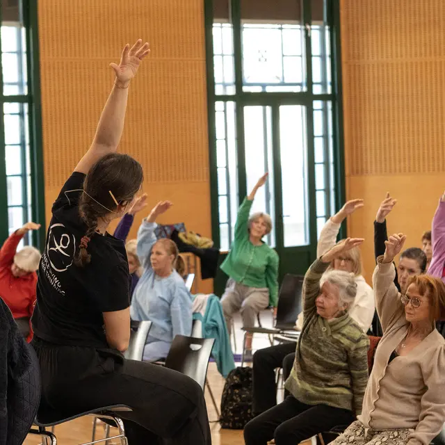 Yoga sur Chaise_Vichy