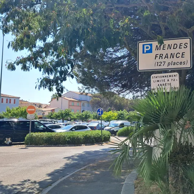 Parking place Mendès France_Cogolin