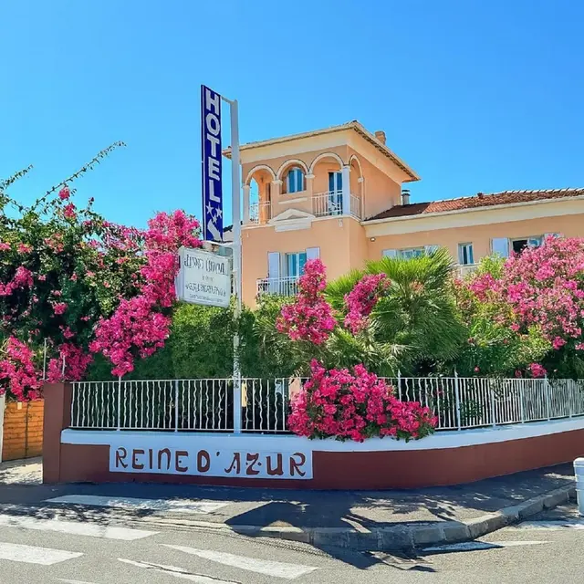 Hôtel Reine D'Azur_Roquebrune-Cap-Martin