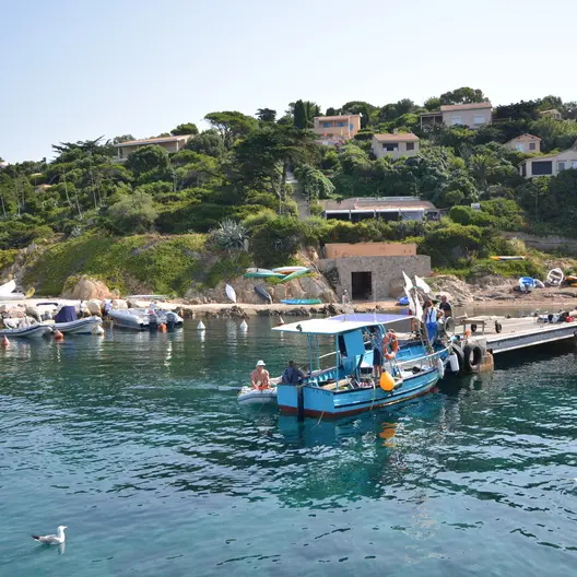 Le port de l'Aygade - Île du Levant