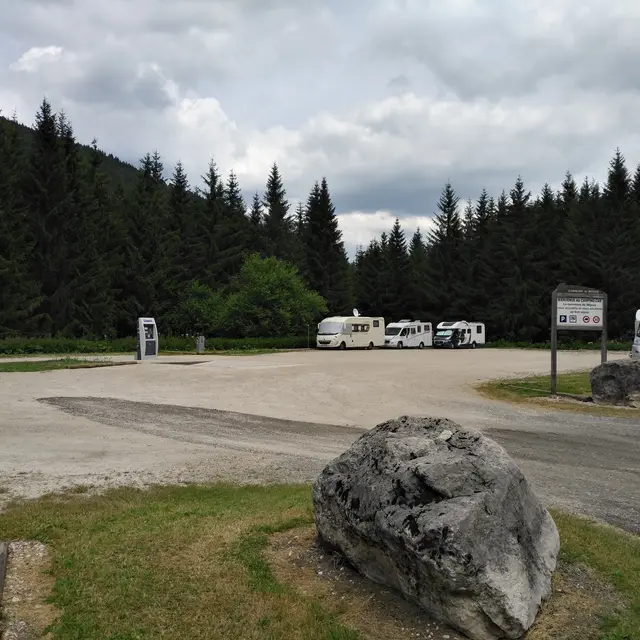 Aire de camping-car