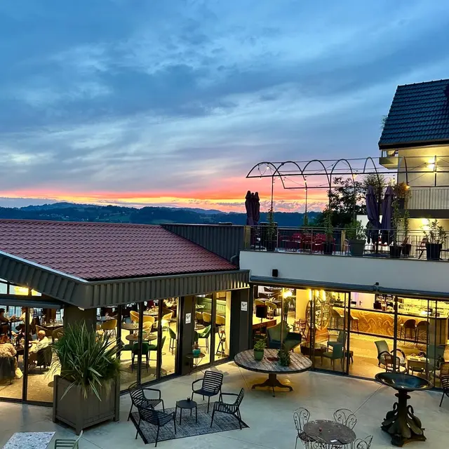 La Villa du Lac - Restaurant et chambres à Aiguebelette-le-Lac