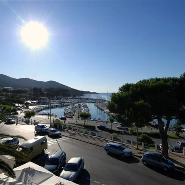 Port de carqueiranne