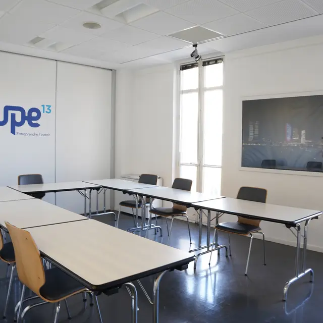 Salle de réunion UPE 13