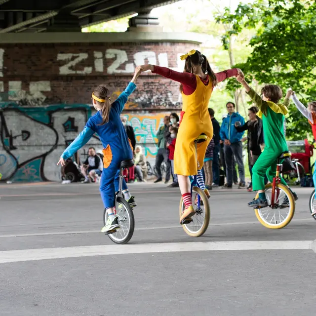 Stage de découverte artistique : les arts du cirque_La Chaise-Dieu