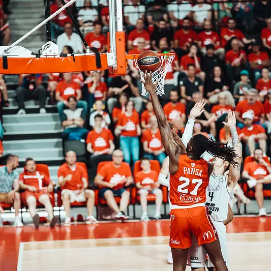 JL Bourg VS Paris Basketball_© Stéphane Laurencin
