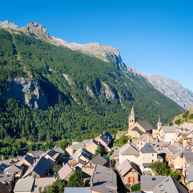 Déambulation commentée dans les rues de La Grave_La Grave