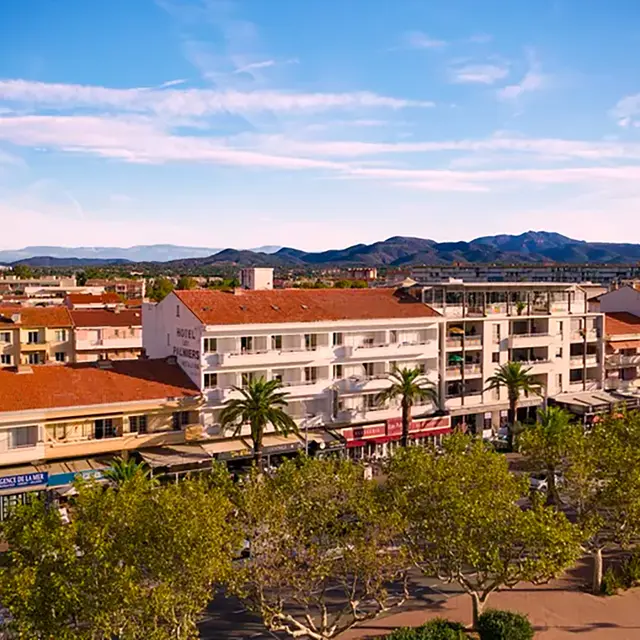 Hôtel Les Palmiers_Fréjus