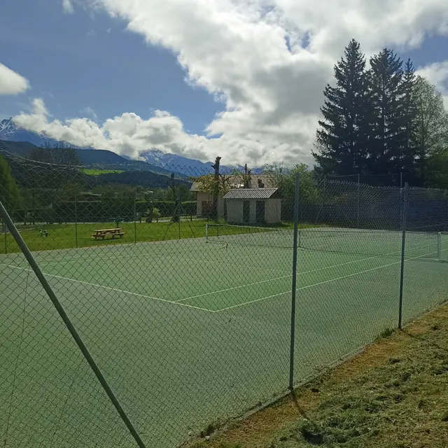 Terrain de tennis de Selonnet