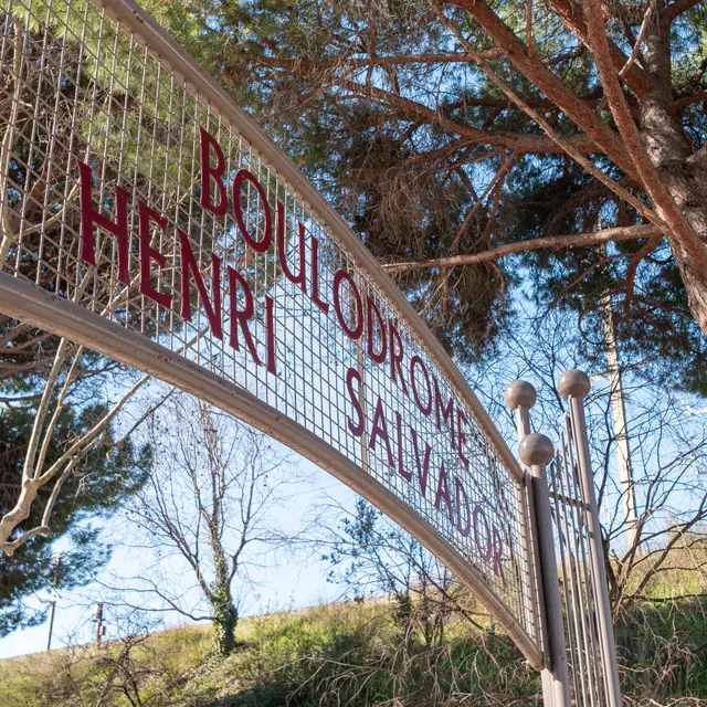 Boulodrome Henri Salvador_Saint-Cyr-sur-Mer