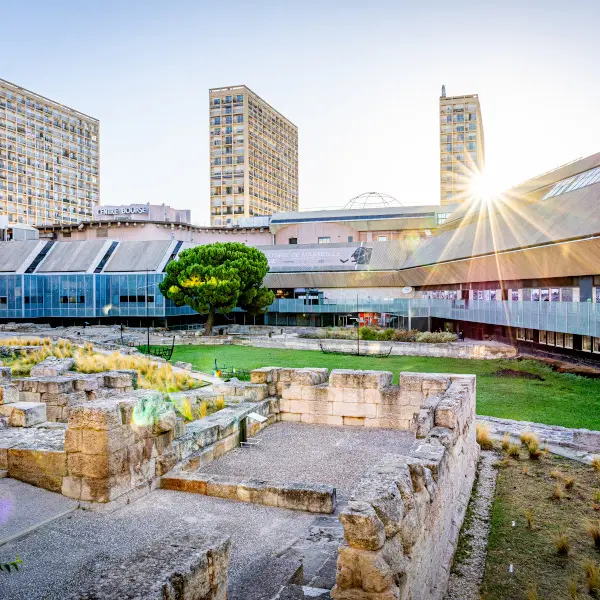 Balade urbaine Balade-croquis des anciens quartiers du Vieux-Port_Marseille