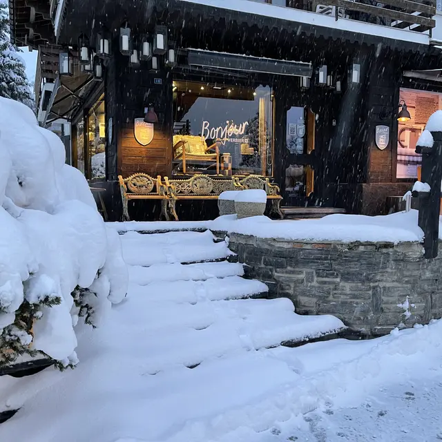 Bonjour Verbier Interior Store