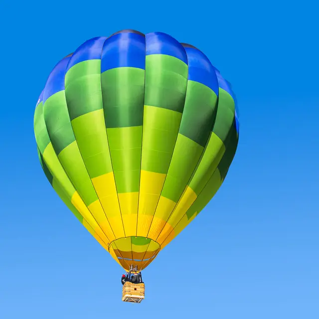 Vols touristiques en montgolfière_Les Carroz-d'Arâches