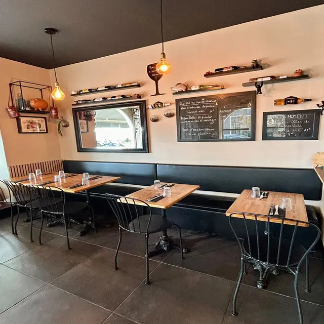 le 61, Bar à Vin