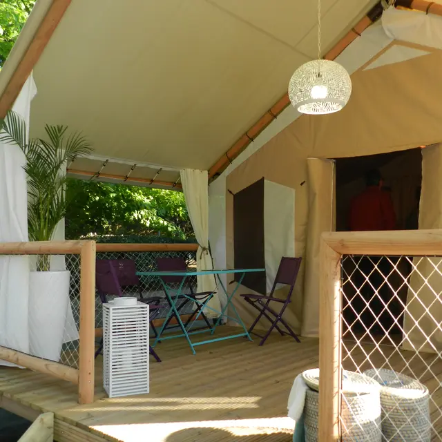 Façade du lodge maasaï