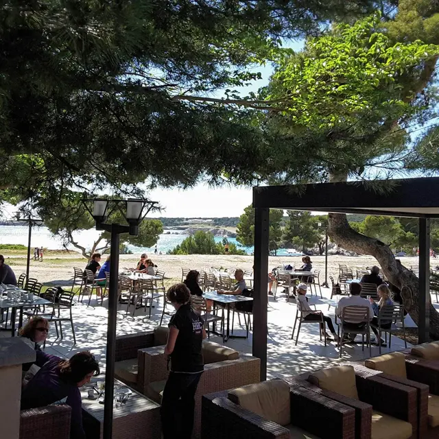 Les Ombrelles_Martigues