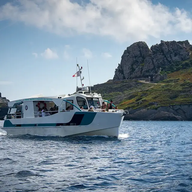 Traversée en bateau Hybride pour Porquerolles_Bormes-les-Mimosas