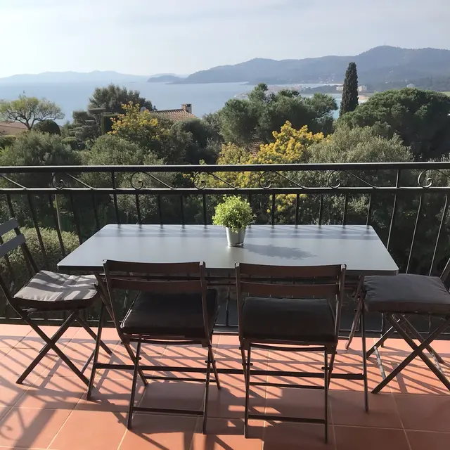 Couvelard Sandrine - T3 n°1_Le Lavandou