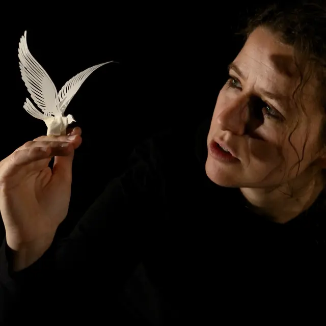 Théâtre en famille - La légende de la 3e colombe_La Valette-du-Var