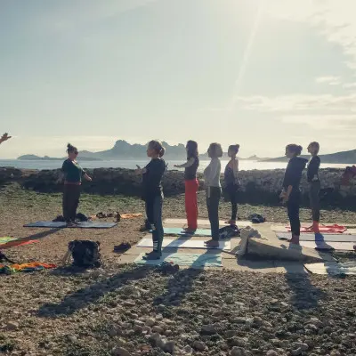 Yoga & Rando Calanque de Sugiton