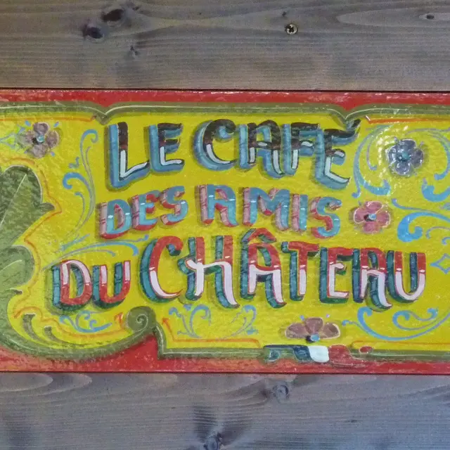 LE CAFE DU CHATEAU _Saint-Projet