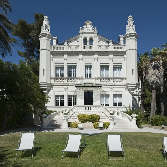 Corniche Kennedy Chateau Berger