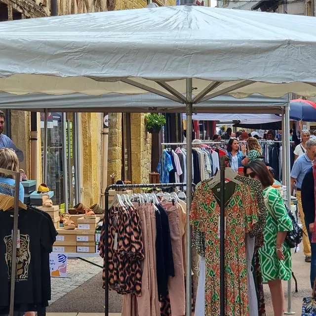 Braderie d'été des commerçants_Charlieu