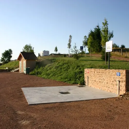 Aire de service et de stationnement d'Arcon