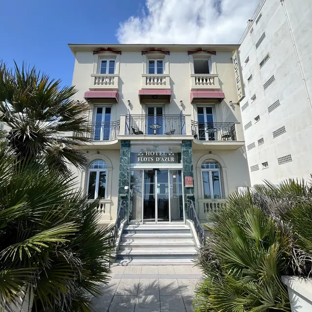 Façade Hôtel