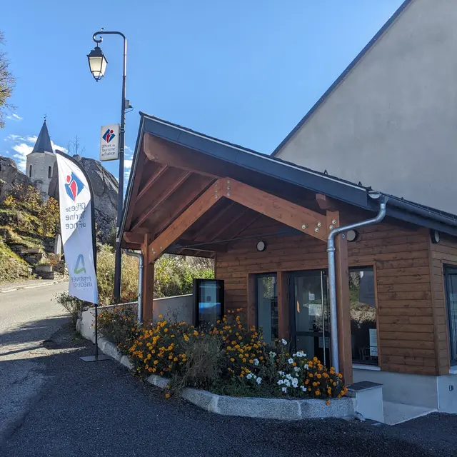 Office de Tourisme des Pyrénées Ariégeoises - Quérigut_Quérigut