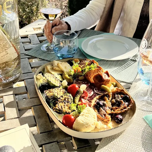 Apéro Bleu au Chêne Bleu_Crestet
