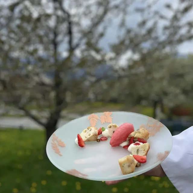 La Table - Restaurant Table d'Hôtes - La Combe Fleurie