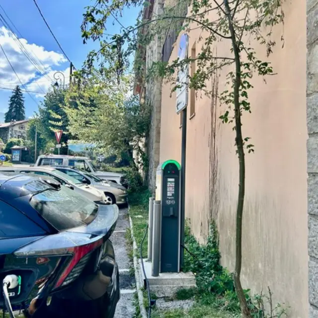 Borne Véhicules électriques La Bolline_Valdeblore