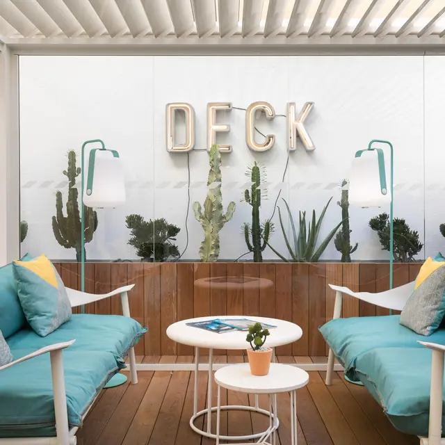 Deck 08-18 HD-004.jpg
