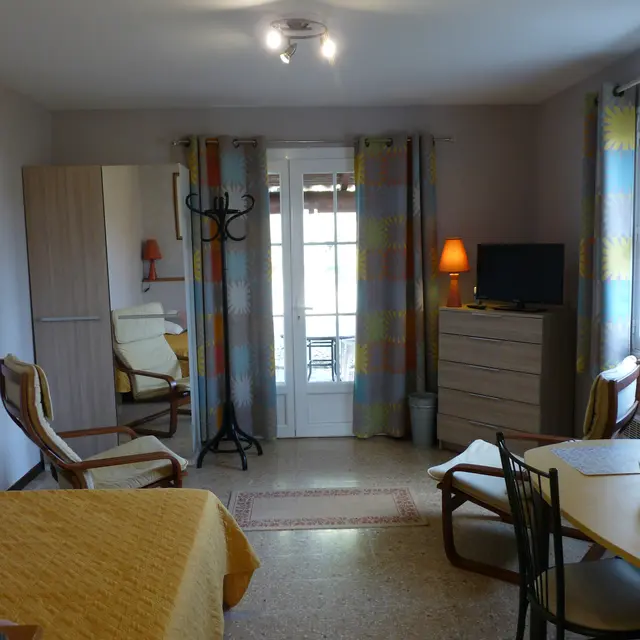 Pourriere de la Rosa Michèle