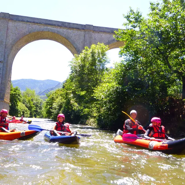 Canoraft avec Pyrène Rafting_Rouze