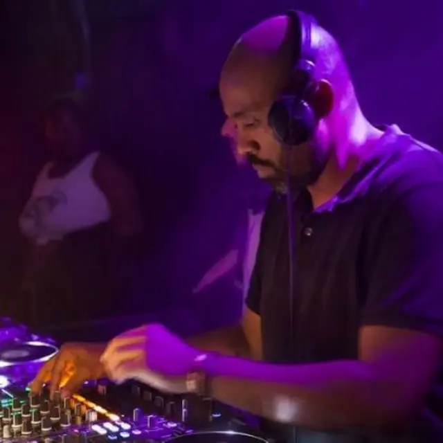 Rooted By Echoes Room_Marseille