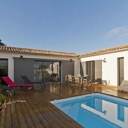 terrasse avec piscine