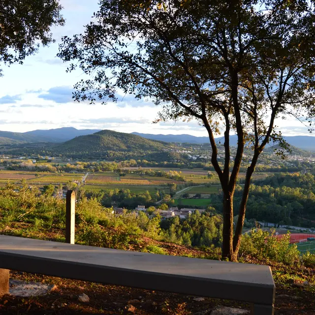 Point de vue et table d'orientation du Taradel