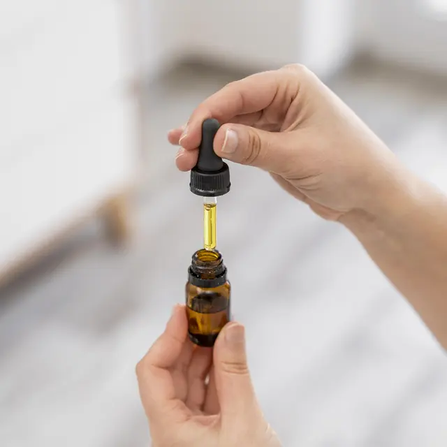 Atelier : voyage sensoriel au cœur des huiles essentielles_Saint-Martin-d'Uriage