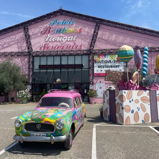 Palais des Bonbons du Nougat et des Souvenirs_Montélimar